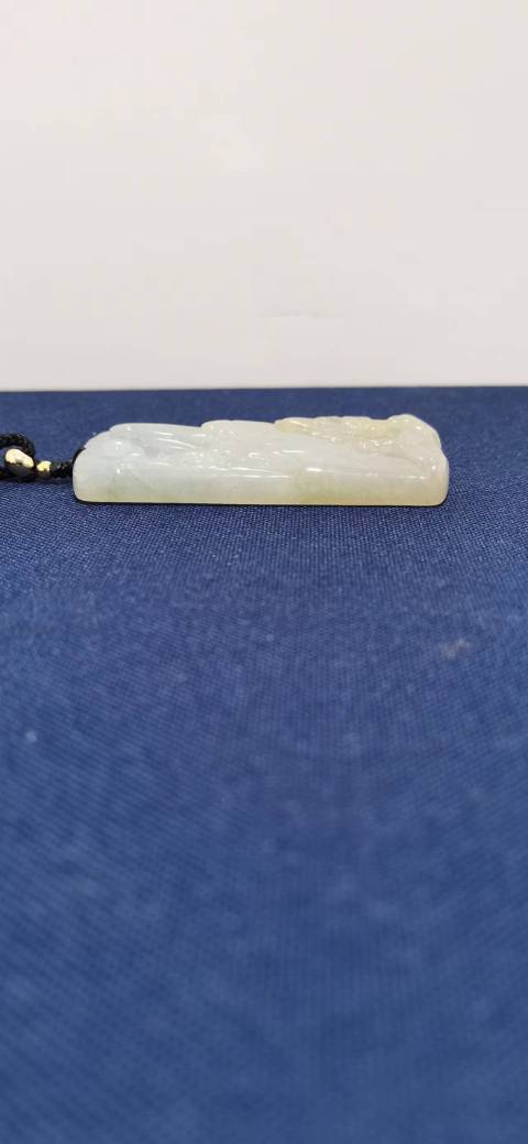 古玩玉器天然冰糯種翡翠山水牌拍賣,當前價格600元