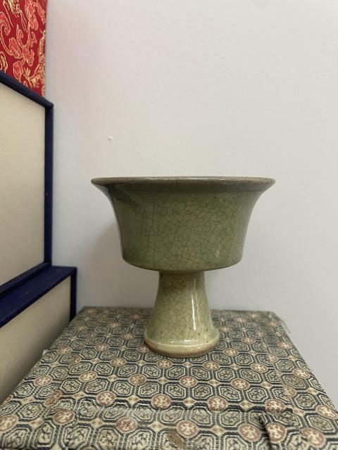 古玩陶瓷明代?龍泉窯青釉高足杯拍賣，當前價格3980元