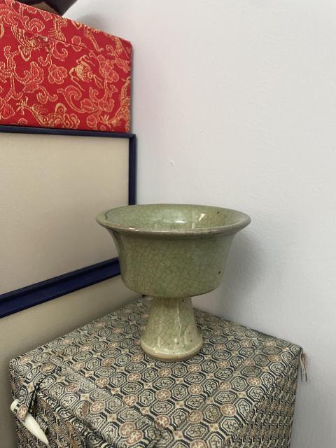 古玩陶瓷明代?龍泉窯青釉高足杯拍賣，當前價格3980元