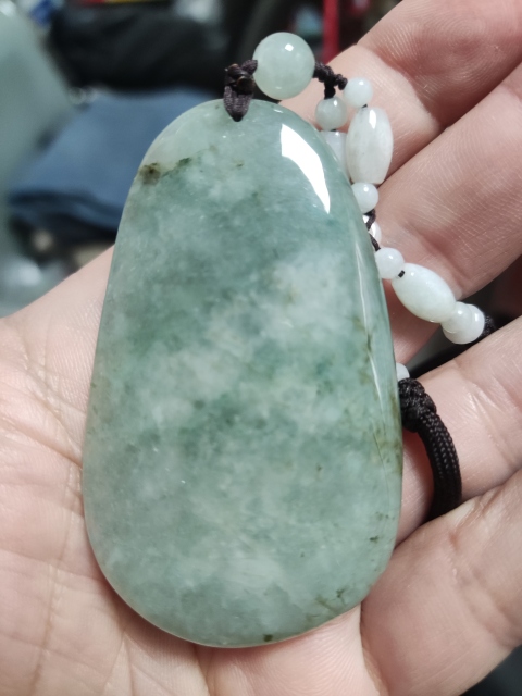 古玩玉器翡翠龍牌子拍賣，當前價格90元
