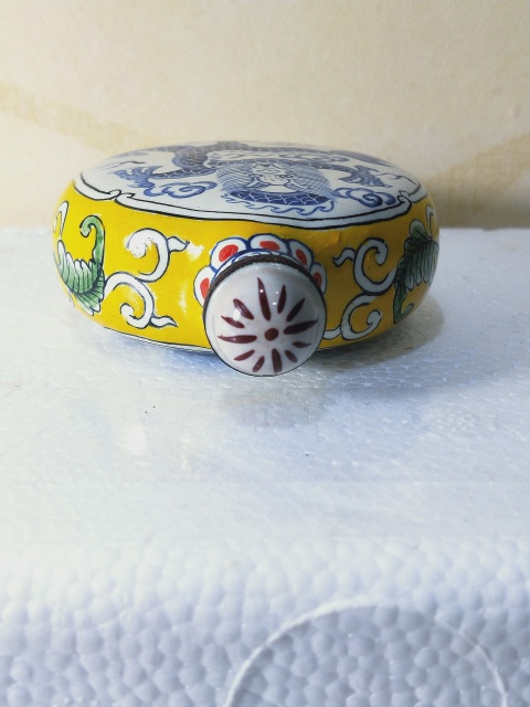 古玩雜項銅胎琺瑯彩鼻煙壺拍賣,當前價格286元