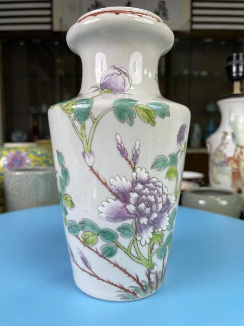 古玩陶瓷民國 精品粉彩花卉紋洗口瓶拍賣，當(dāng)前價(jià)格1550元