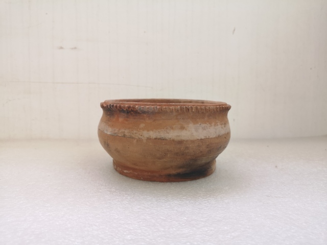 古玩陶瓷明末清初紅陶香爐拍賣，當前價格398元