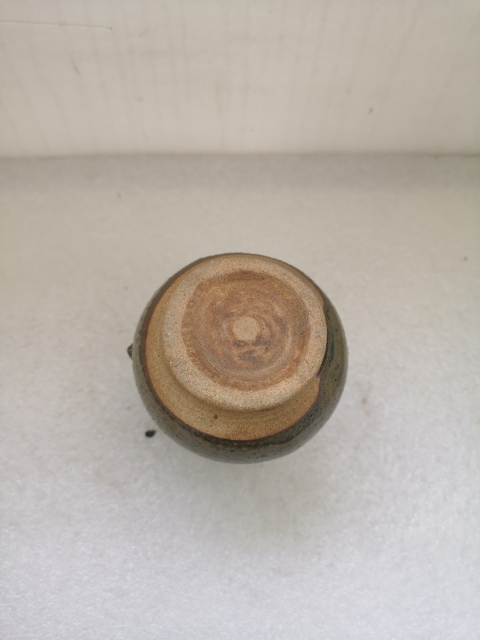 古玩陶瓷清代晚期磁州窯黑褐釉葫蘆型執壺拍賣，當前價格680元