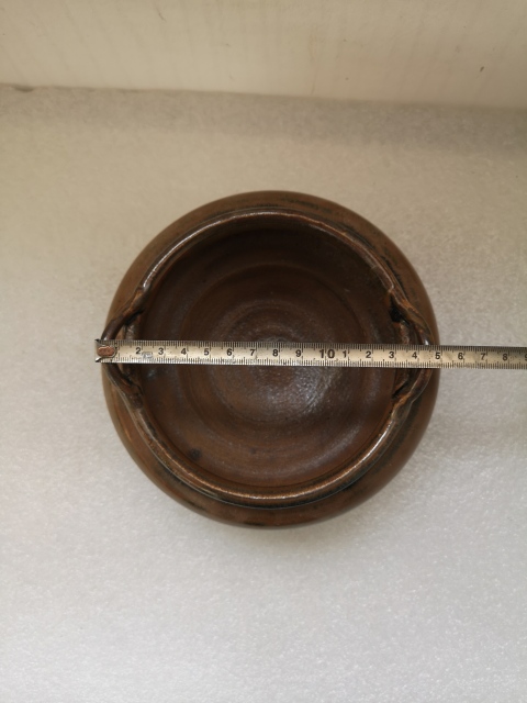 古玩陶瓷六十至八十年代褐釉三足香爐拍賣，當前價格480元