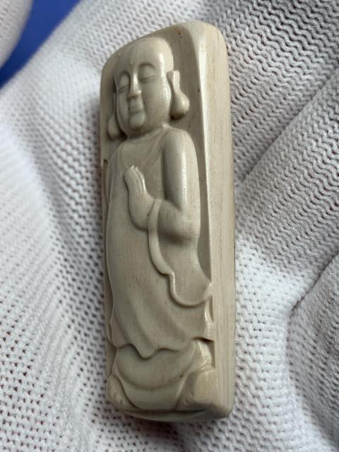 古玩雜項猛犸象訝雕佛像掛件拍賣，當前價格298元