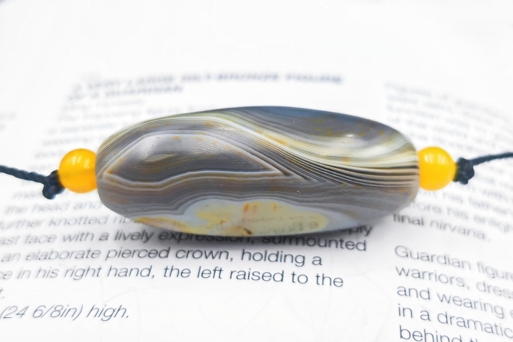 古玩雜項【精品天珠-支持評級-超大】清晚期纏絲瑪瑙滿天眼天珠拍賣，當(dāng)前價格1600元