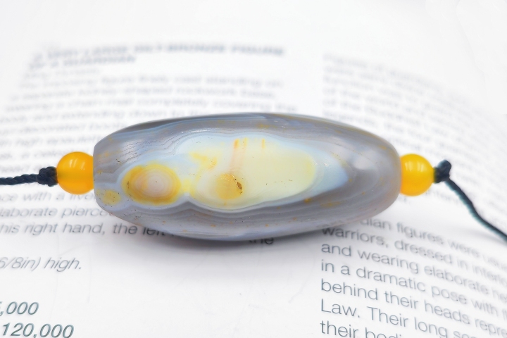 古玩雜項【精品天珠-支持評級-超大】清晚期纏絲瑪瑙滿天眼天珠拍賣，當(dāng)前價格1600元