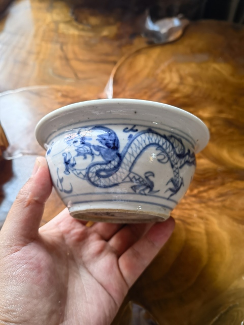古玩陶瓷清代道光至咸豐德化窯青花龍紋圈足香爐拍賣，當前價格1800元