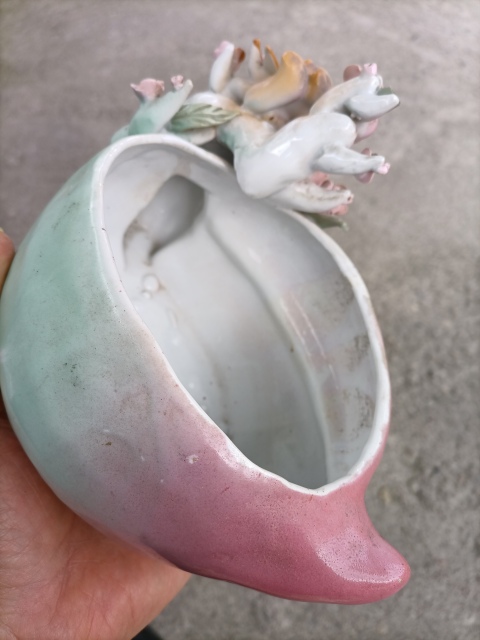 古玩陶瓷出口創匯期貼塑桃紋洗拍賣，當前價格300元