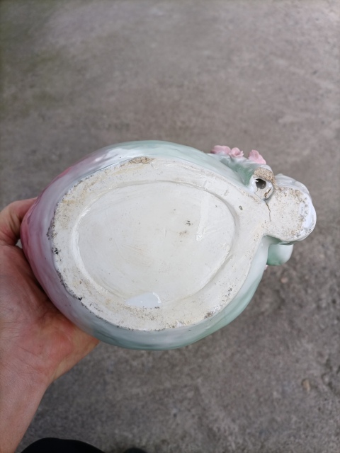 古玩陶瓷出口創匯期貼塑桃紋洗拍賣，當前價格300元