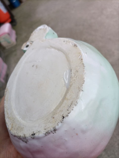 古玩陶瓷出口創匯期貼塑桃紋洗拍賣，當前價格300元