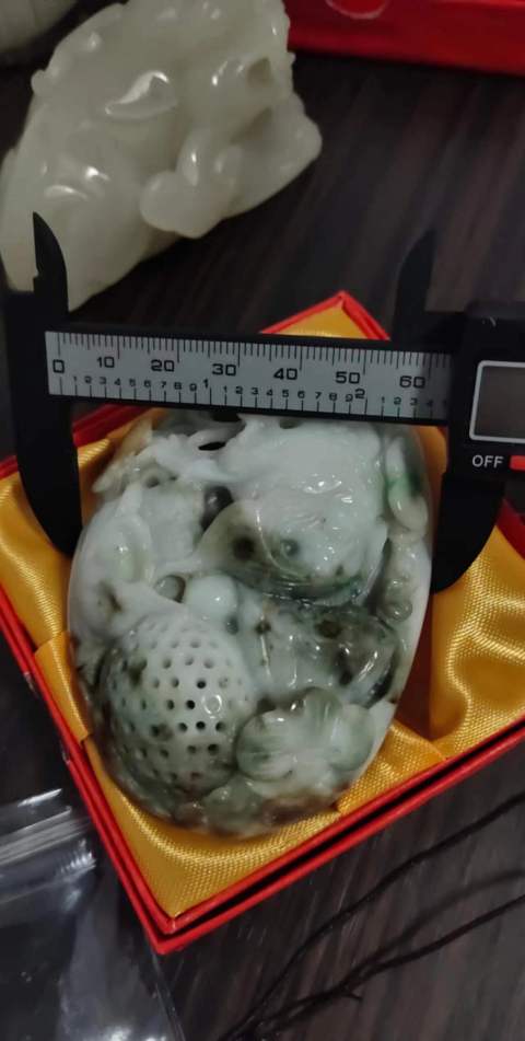 古玩玉器翡翠件拍賣，當前價格5333元