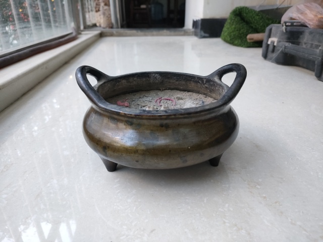 古玩銅器橋耳宣德款銅爐拍賣,當前價格35000元