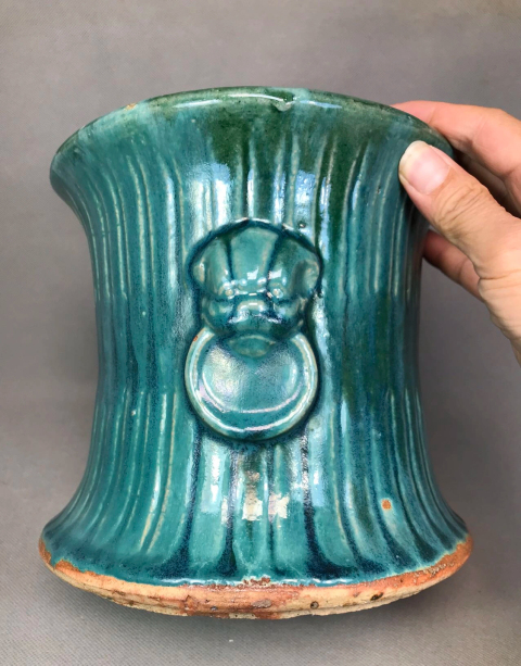 古玩陶瓷（官藏精品）雙鋪首獸綠釉大筆海拍賣，當前價格0元