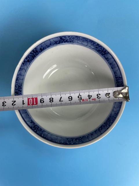 古玩陶瓷清晚期 青花二甲傳臚紋撇口碗(大名品)拍賣,當前價格2350元