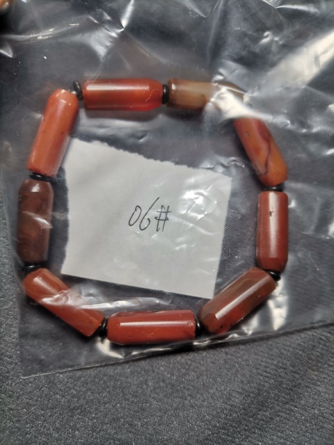 古玩玉器老瑪瑙手鏈一條拍賣，當前價格666元