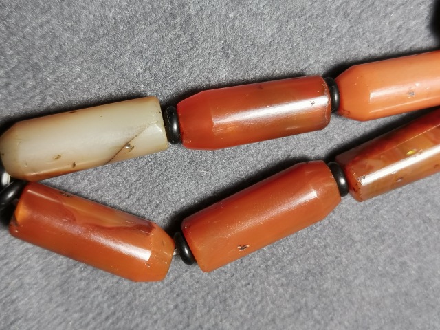 古玩玉器老瑪瑙手鏈一條拍賣，當前價格666元