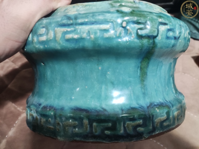 古玩陶瓷清末地方窯口孔雀藍釉缸拍賣,當前價格399元