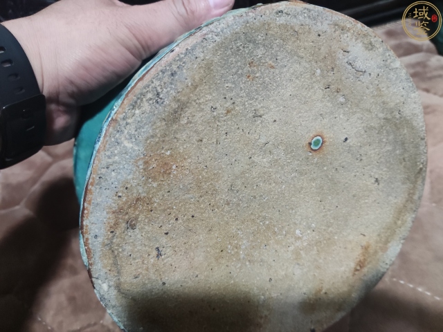 古玩陶瓷清末地方窯口孔雀藍釉缸拍賣,當前價格399元