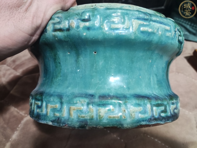 古玩陶瓷清末地方窯口孔雀藍釉缸拍賣,當前價格399元