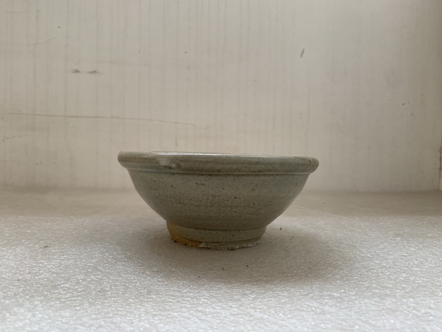 古玩陶瓷元代龍泉窯系青釉碗拍賣，當前價格680元