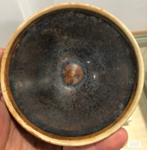 古玩陶瓷黑釉白覆輪盞拍賣,當(dāng)前價格1000元