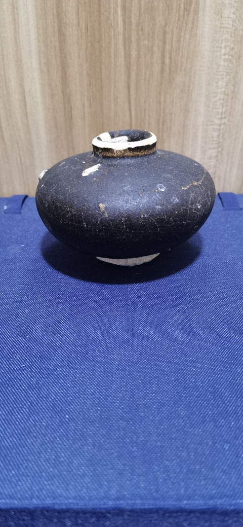 古玩陶瓷宋末元初吉州窯海撈出水瓷水盂拍賣，當(dāng)前價格600元