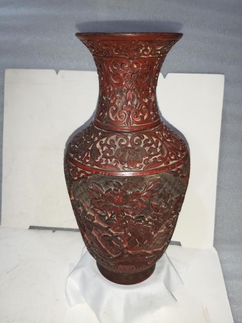 古玩雜項剔紅雕漆花瓶拍賣，當前價格1880元