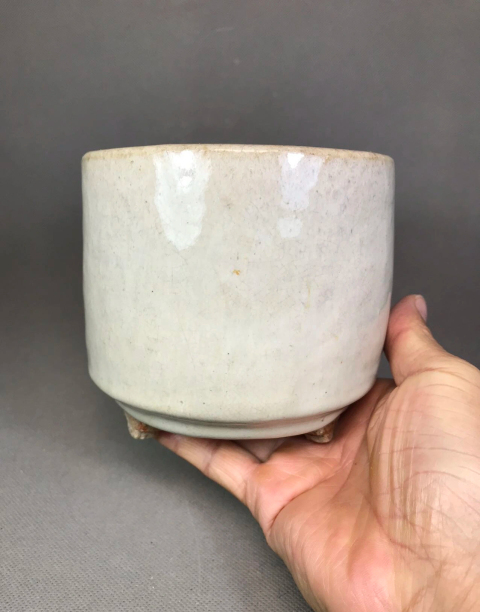 古玩陶瓷晚清民國窯變哥釉三足筒式香爐拍賣,當(dāng)前價(jià)格0元