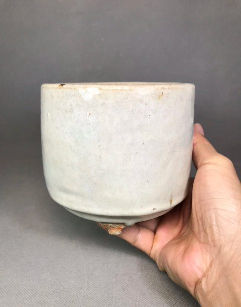 古玩陶瓷晚清民國窯變哥釉三足筒式香爐拍賣,當(dāng)前價(jià)格0元