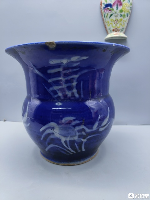 古玩陶瓷清晚期霽藍釉堆白花卉紋發大渣斗拍賣,當前價格2600元