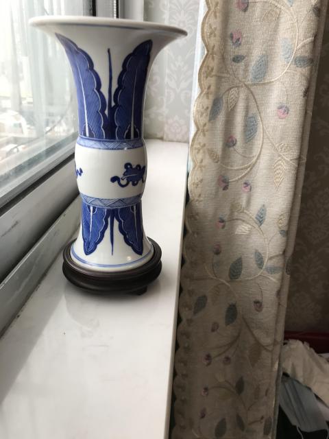 古玩陶瓷清康熙 青花花觚拍賣(mài),當(dāng)前價(jià)格6800元