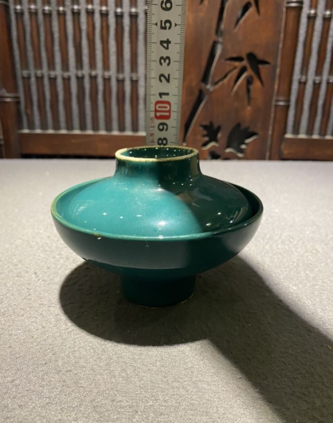 古玩陶瓷清末民初綠釉蓋碗拍賣，當前價格2200元