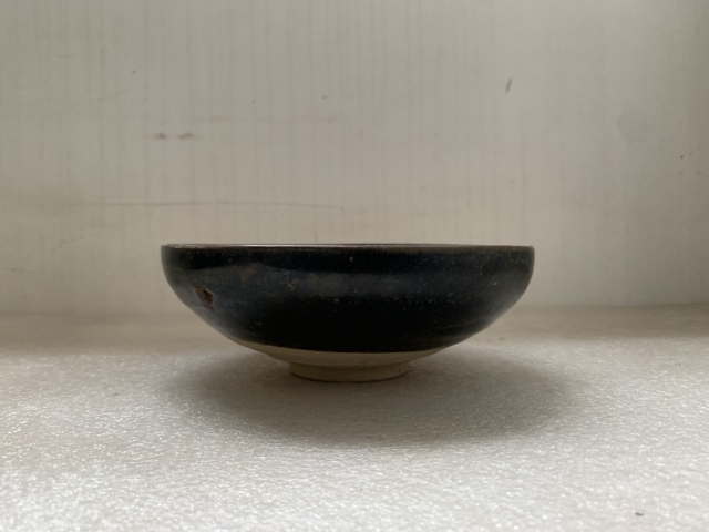 古玩陶瓷元代黑釉碗拍賣,當前價格850元