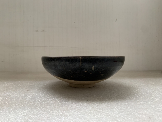 古玩陶瓷元代黑釉碗拍賣,當前價格850元