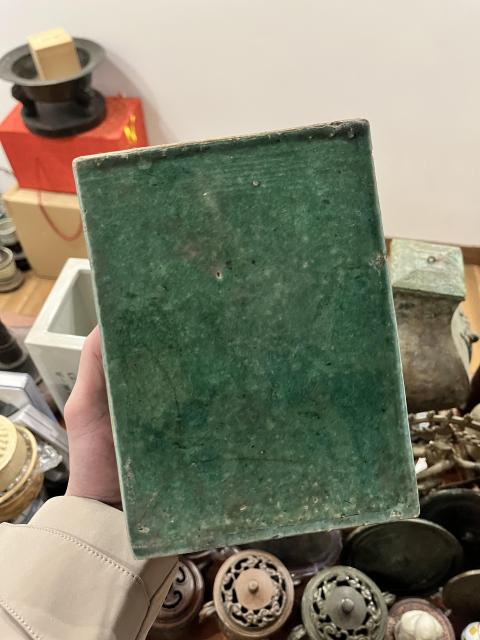 古玩陶瓷清末民國(guó)綠釉書擋拍賣,當(dāng)前價(jià)格199元