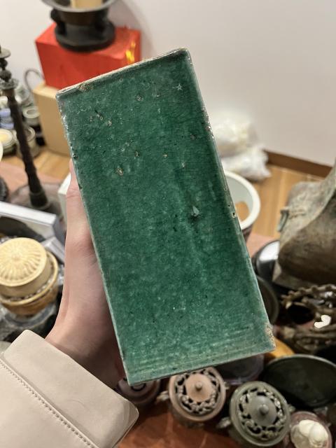 古玩陶瓷清末民國(guó)綠釉書擋拍賣,當(dāng)前價(jià)格199元