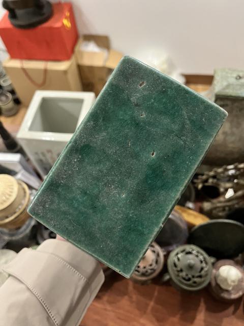 古玩陶瓷清末民國(guó)綠釉書擋拍賣,當(dāng)前價(jià)格199元