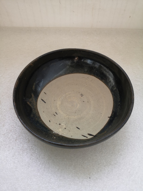 古玩陶瓷元代黑釉碗拍賣,當前價格850元