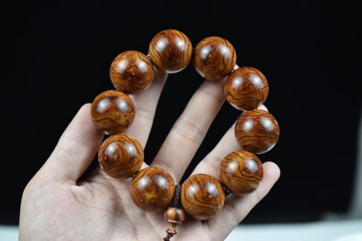 古玩雜項海南黃花梨手串拍賣，當前價格1500元