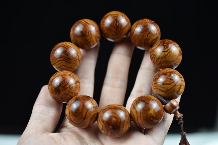 古玩雜項海南黃花梨手串拍賣，當前價格1500元