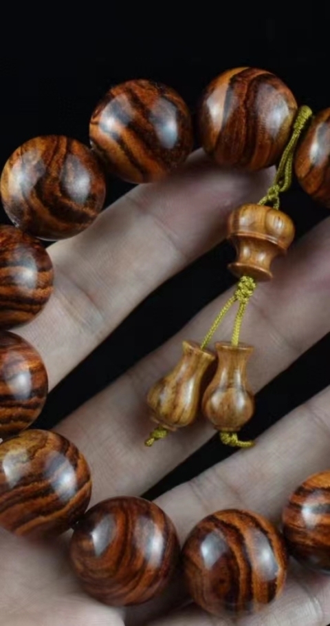 古玩雜項海南黃花梨手串拍賣，當前價格1200元