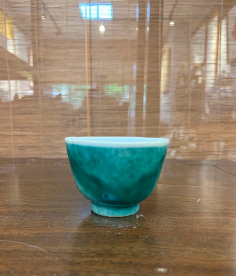 古玩陶瓷晚請同治時期吹綠釉杯拍賣,當前價格780元
