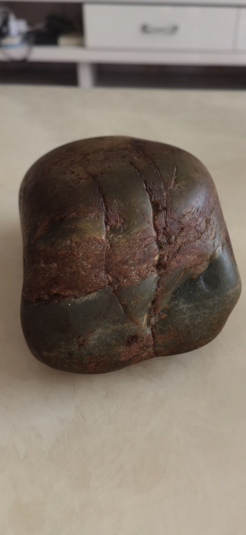 古玩玉器大放漏!!!新疆和田青玉籽料原石拍賣,當前價格2600元