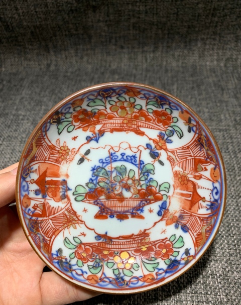 古玩陶瓷【望月樓】清代康熙青花礬紅描金提籃盤拍賣,當前價格1600元