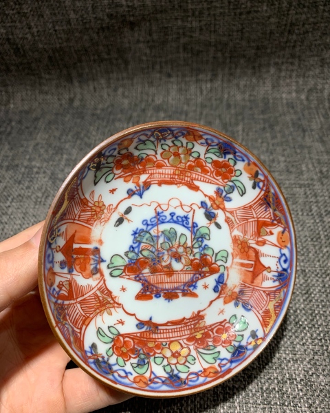 古玩陶瓷【望月樓】清代康熙青花礬紅描金提籃盤拍賣,當前價格1600元