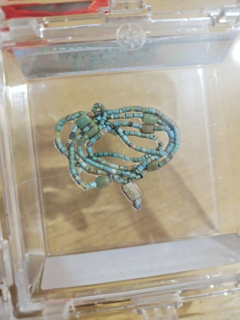 古玩玉器戰(zhàn)漢天然綠松石珠串拍賣，當前價格1600元