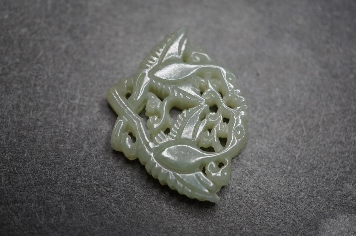 古玩玉器和田玉雙鶴玉佩拍賣,當前價格698元