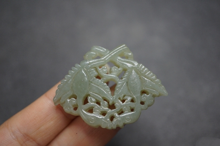 古玩玉器和田玉雙鶴玉佩拍賣,當前價格698元
